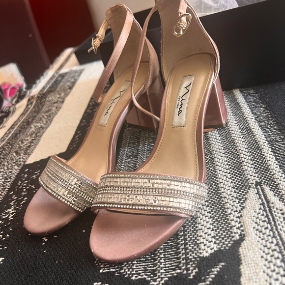 Nina block heel sandals sz 5.5 with box - Picture 5 of 8